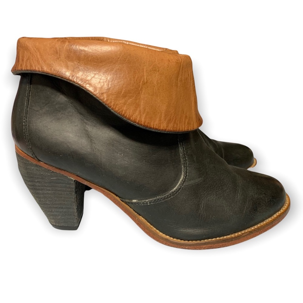 J Shoes Saloon Leather Stacked Heel Ankle Boot Bootie